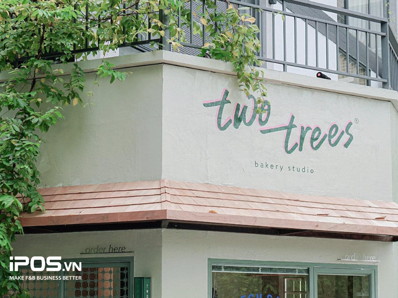 Review Two Trees Cafe