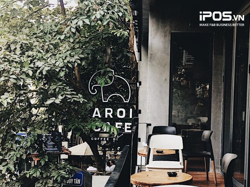 Aroi Dessert Cafe luôn sẵn sàng mở cửa 24/24 để chào đón bạn đến với một đêm không ngủ. 