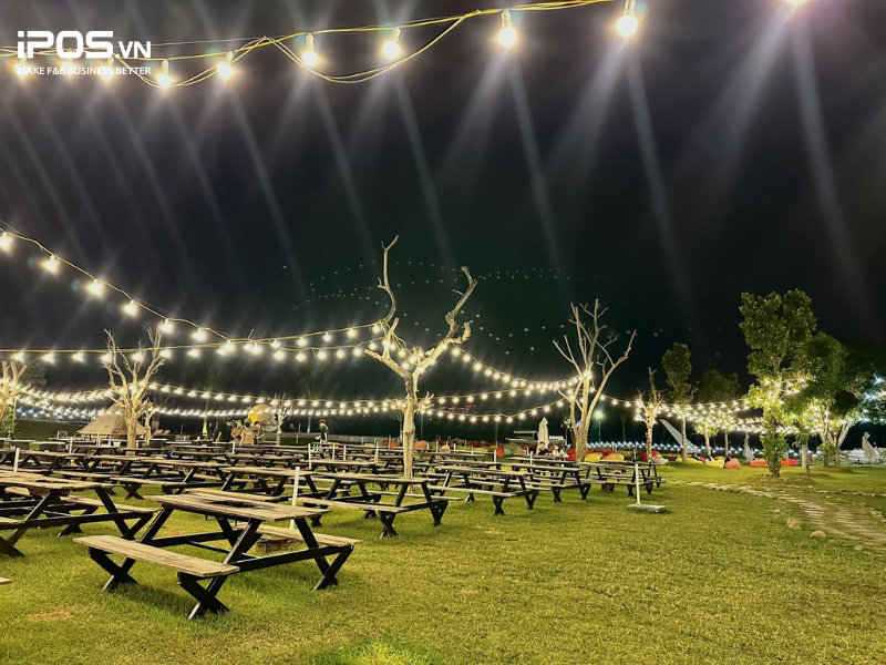 Cafe camping là gì