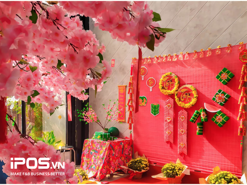 ý tưởng trang trí quán cafe ngày Tết