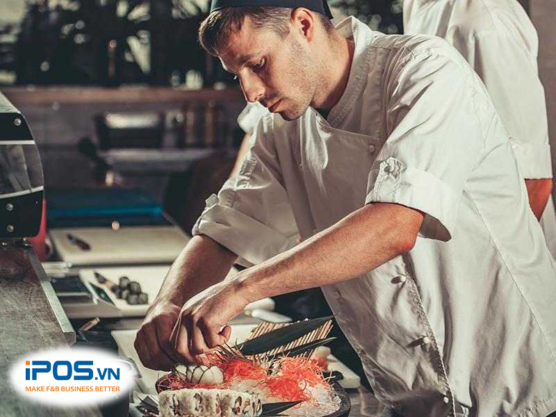 bếp chính nhà hàng