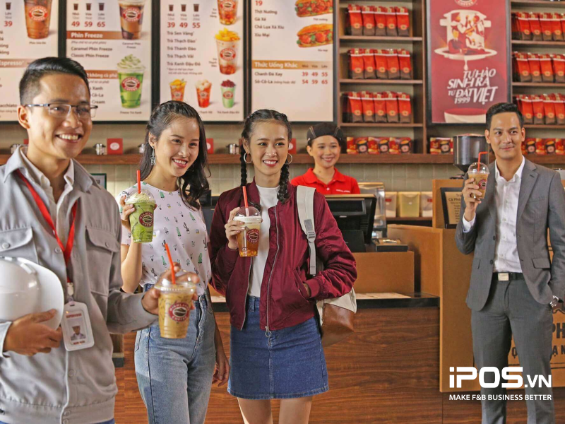 Highlands Coffee đổi logo