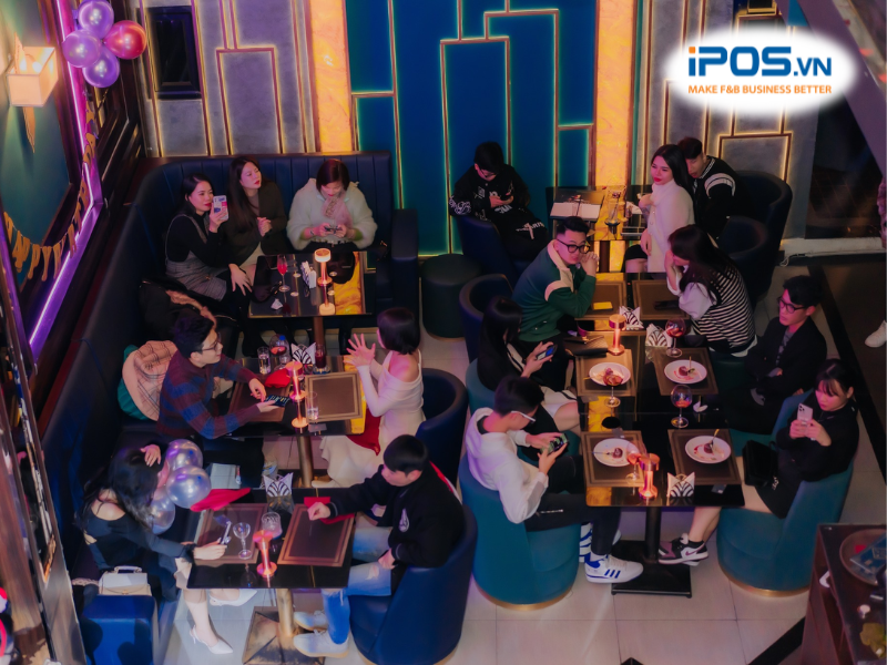 nhà hàng âu lãng mạn