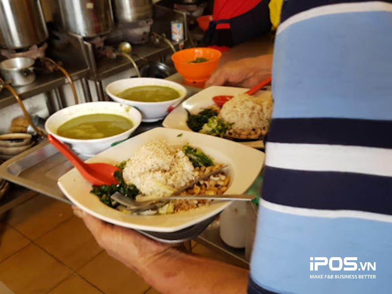 kinh doanh quán cơm bình dân