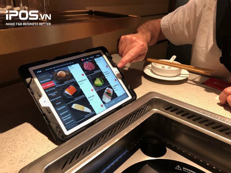  Haidilao là nhà hàng tiên phong trong việc ứng dụng công nghệ số vào phục vụ khách hàng