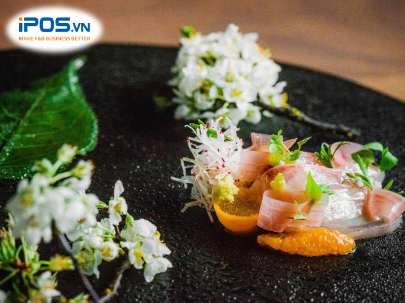 do-an-thua-trong-nha-hang-2