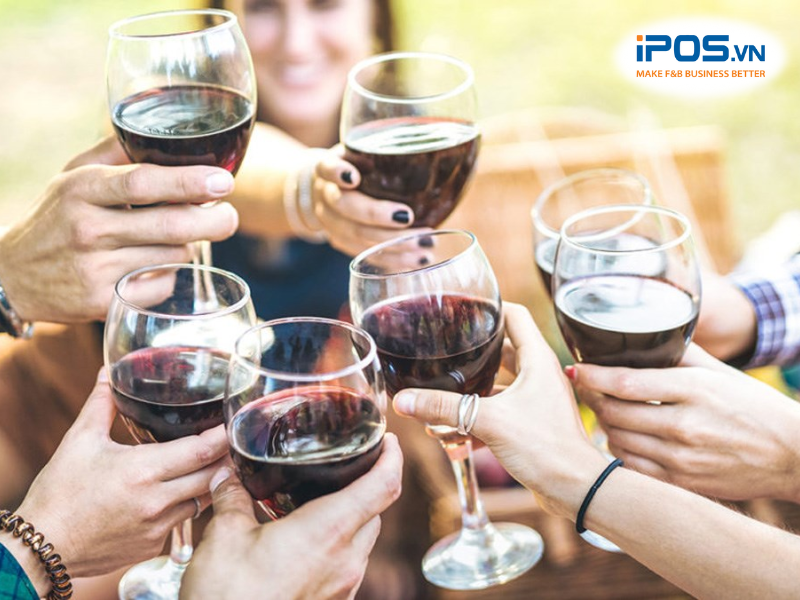 xem-han-su-dung-ruou-vang