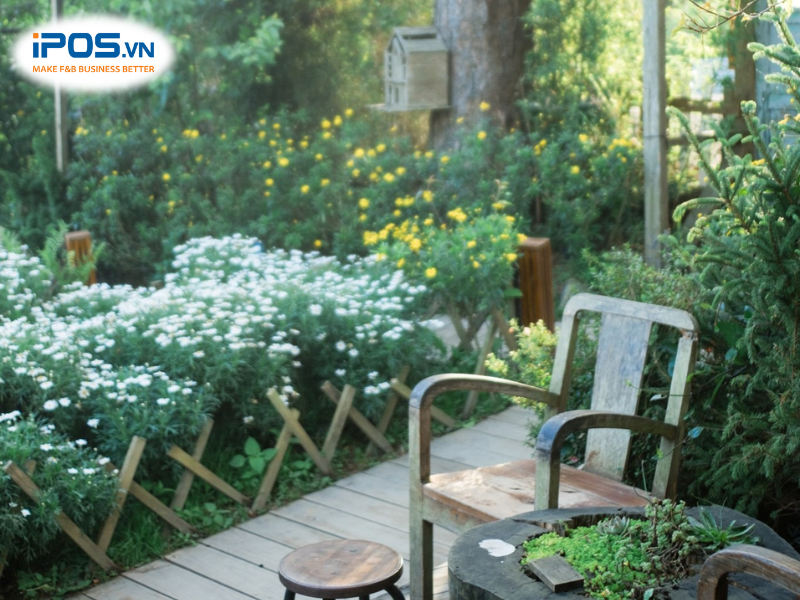 tiem-ca-phe-tui-mo-to