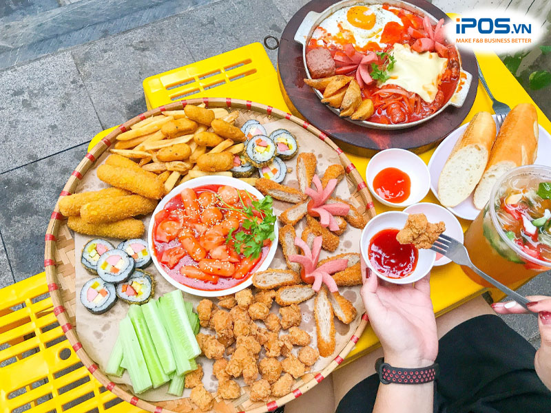 Quảng bá hình ảnh quán lên các trang mạng xã hội