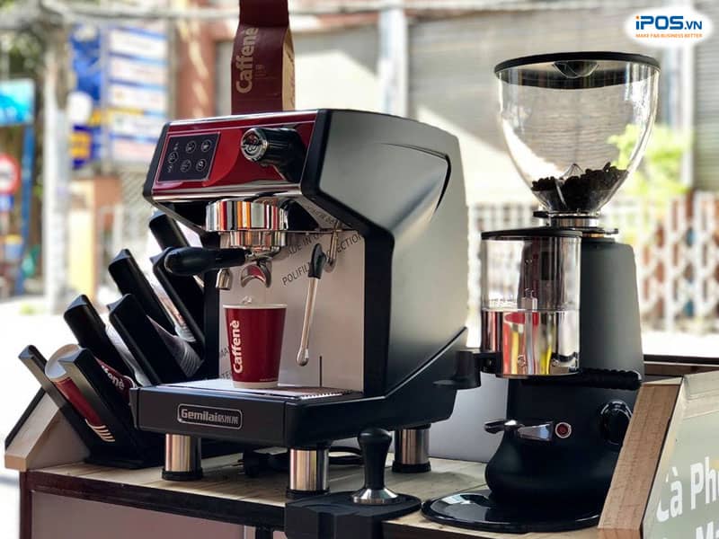 Chuẩn bị trang thiết bị cho quán cafe take away