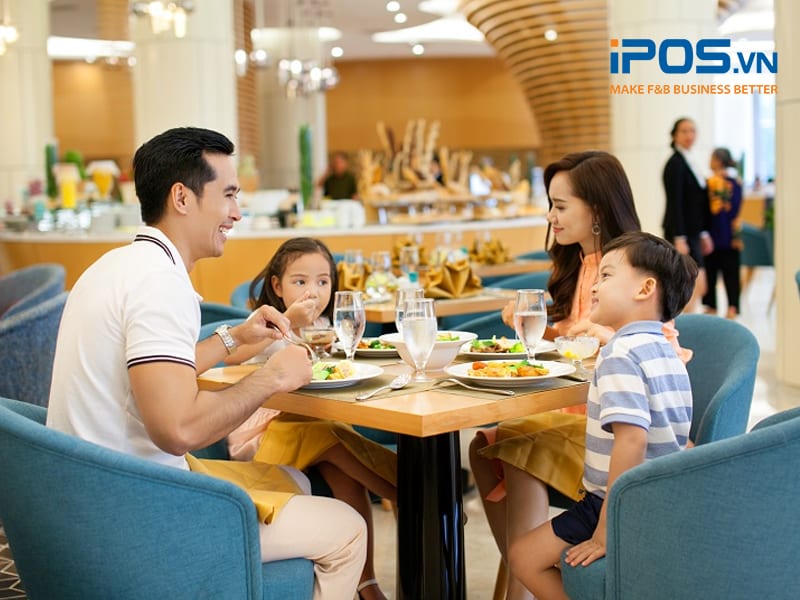  Có nên "chiều khách tới bến"?