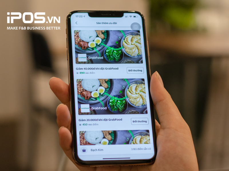 Các nền tảng giao đồ ăn online tạo ra cuộc chiến hiển thị giữa các gian hàng 