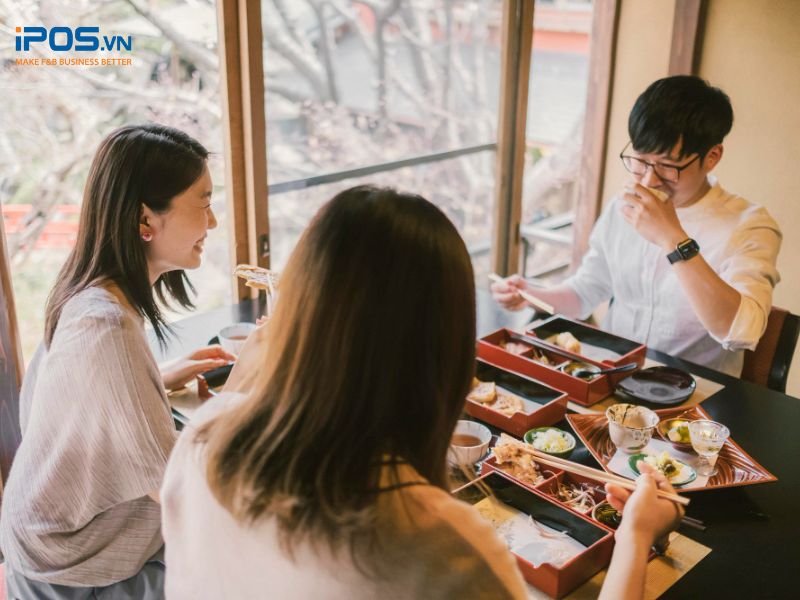 Ứng dụng định luật 80/20 vào phân tích khách hàng trong ngành F&B