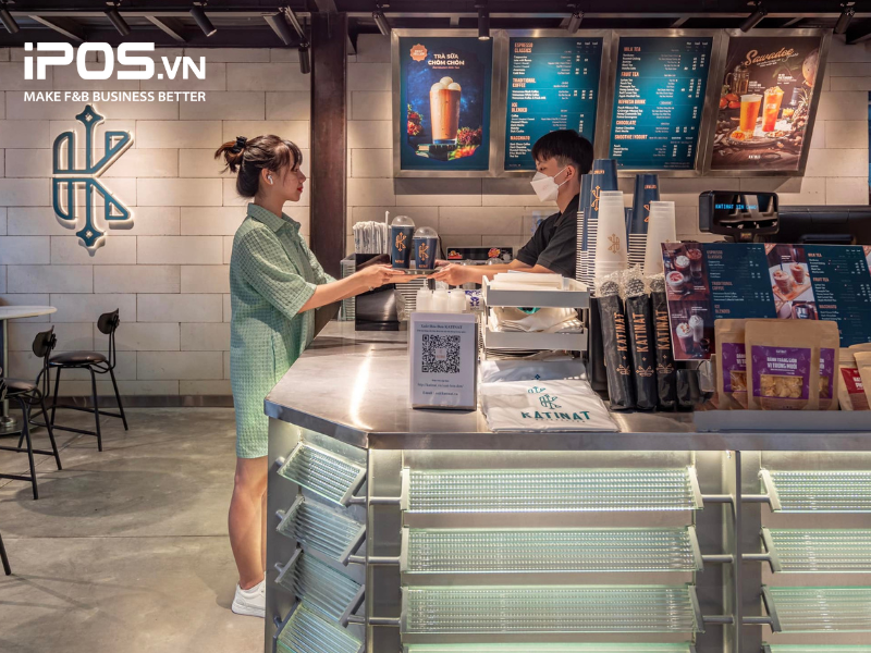 Nhân viên tại các cửa hàng của Katinat đều phục vụ rất nhiệt tình và chuyên nghiệp