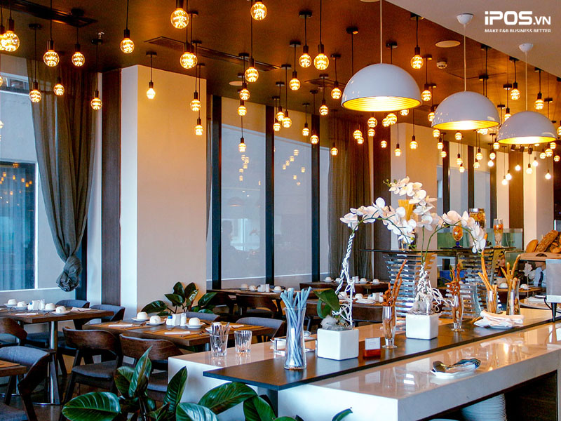 Mô hình này tốn nhiều chi phí nên thường hướng tới phân khúc khách cao cấp 