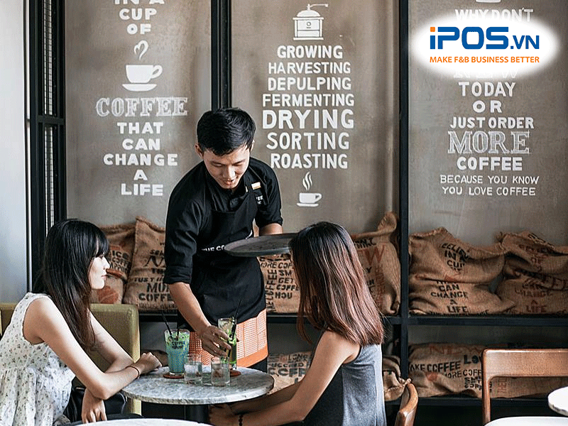 đối tượng khách hàng mục tiêu của quán cafe