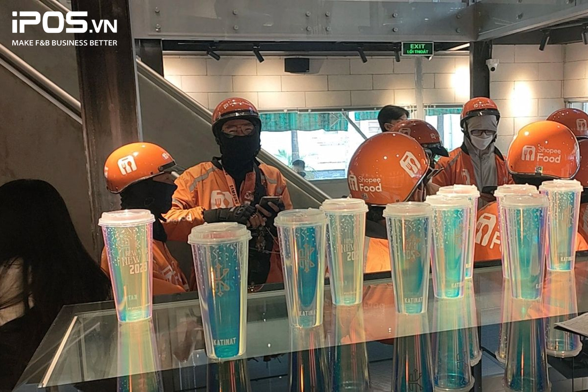 Các thương hiệu nổi tiếng thường là những “nguồn trend” đầu tiên và đáng tin cậy