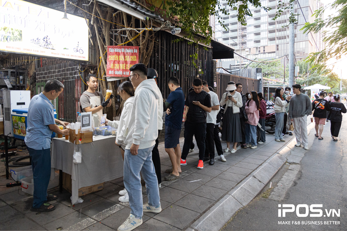 Khởi nghiệp thành công chỉ với 7 triệu đồng bằng trend trà chanh giã tay 