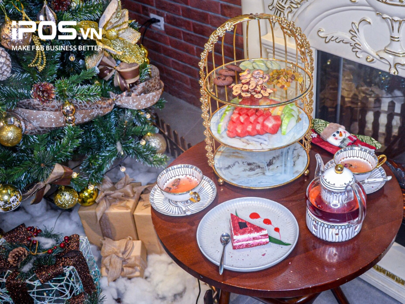 Set trà bánh đến từ Lofita rất “sang chảnh và quý tộc”