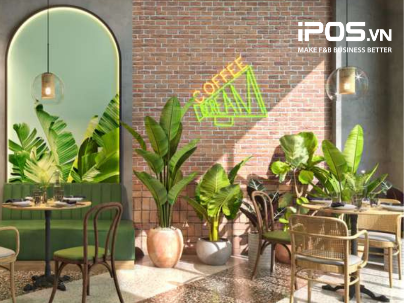 Màu xanh của không gian quán cafe tạo cho khách hàng cảm giác thanh bình 