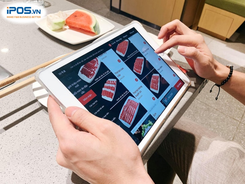 menu điện tử trên máy tính bảng