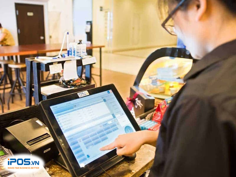 Ứng dụng công nghệ vào vận hành nhà hàng