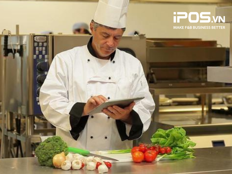 Chủ nhà hàng nên đàm phán với nhà cung cấp để giảm chi phí nguyên vật liệu