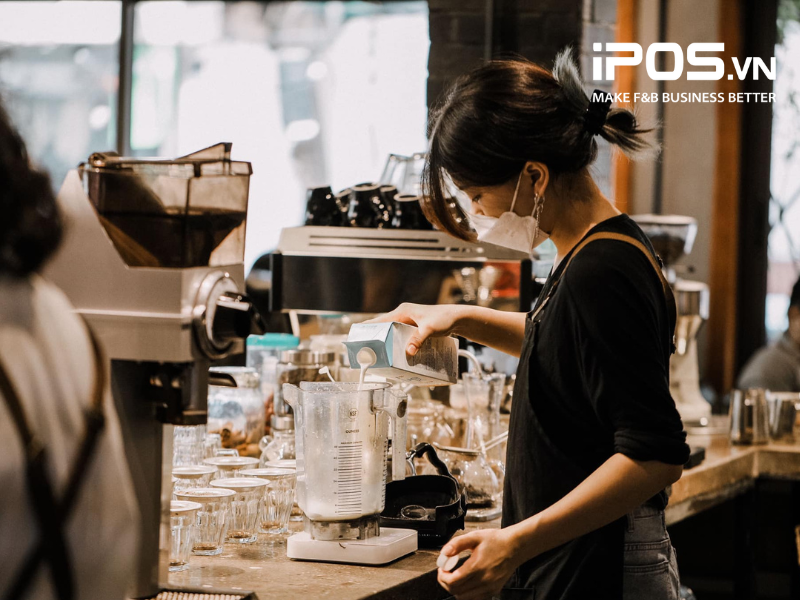 Nội quy nhân viên quán cafe yêu cầu người pha chế phải có trách nhiệm bảo quản và giữ gìn dụng cụ