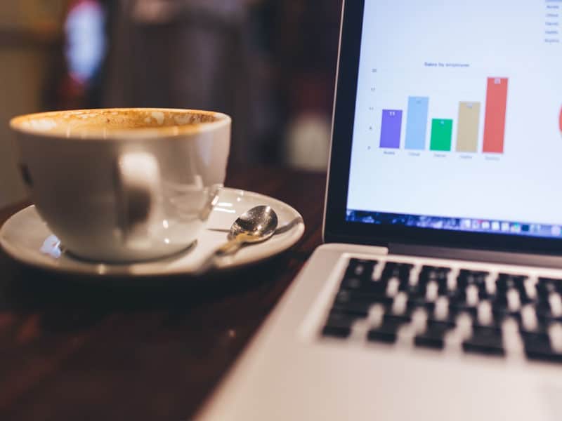 Đánh giá nhân viên nhà hàng