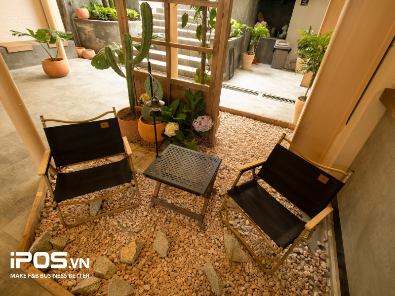 Bàn ghế phong cách cắm trại độc lạ và cực chill cho giới trẻ 