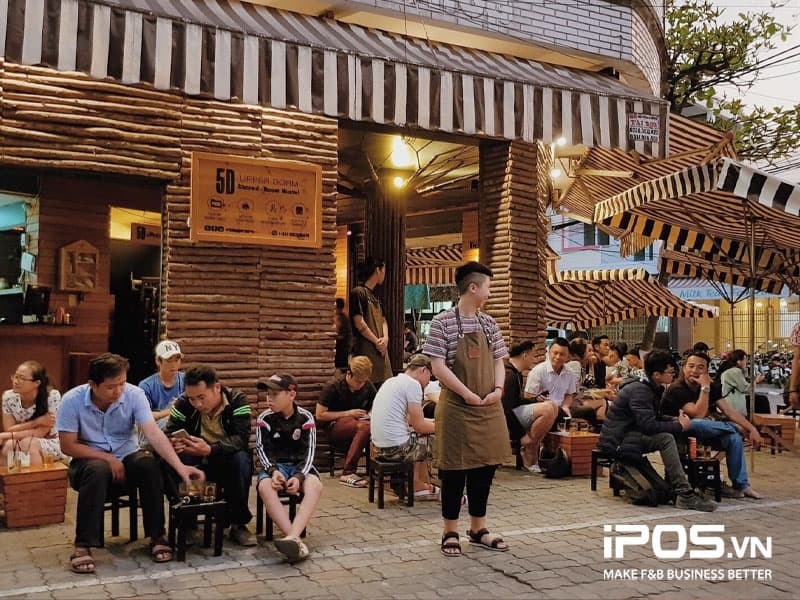 Nhạc bật quá to, bận những bài hát không phù hợp