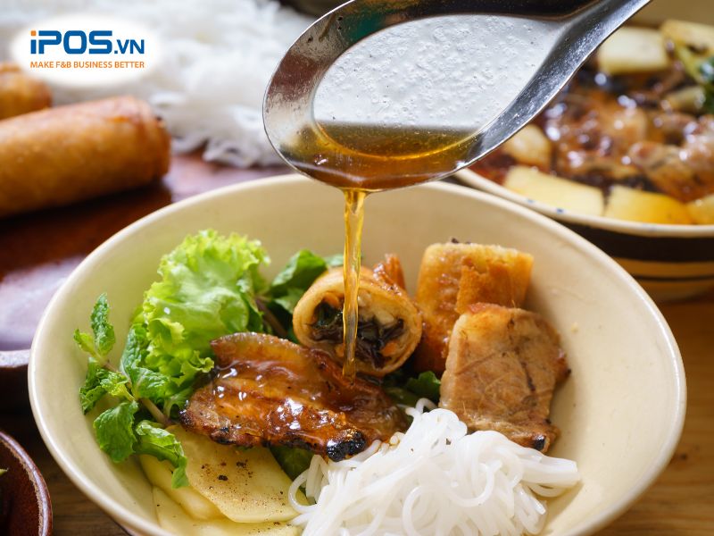 Đồ ăn ngon, giá rẻ và không gian gần gũi là điểm cộng của những quán ăn Low-key.