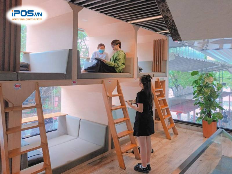 Red Coffee là quán cà phê giường nằm sở hữu không gian siêu rộng 