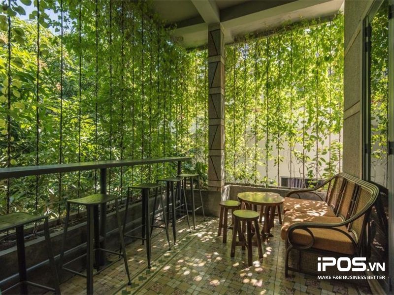 Thiết kế quán cafe cây xanh