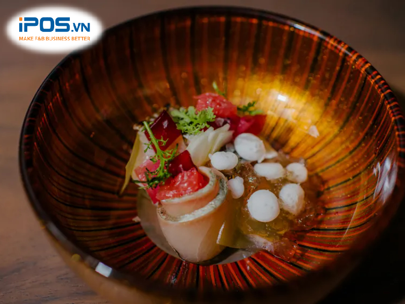 do-an-thua-trong-nha-hang-1