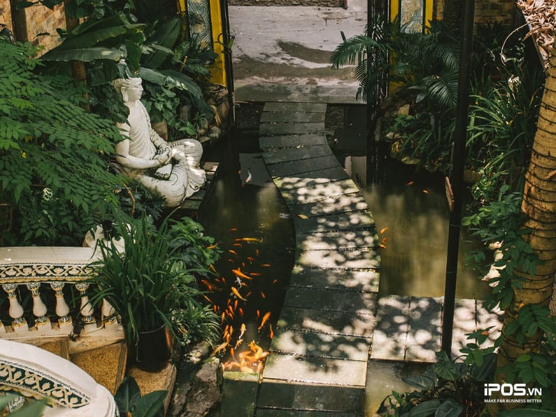 Thiết kế nhà hàng theo phong cách sân vườn