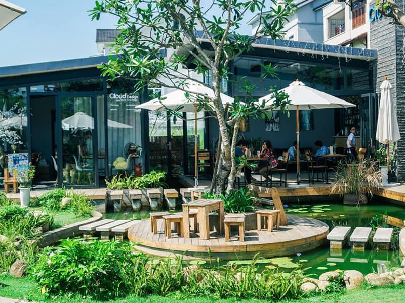 Thiết kế quán cafe sân vườn